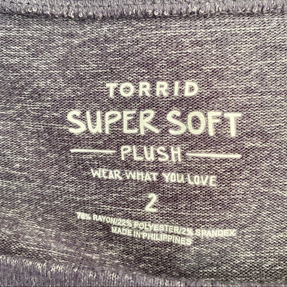 TORRID "Super Soft Plush" Heathered Blue Top 2X - Picture 4 of 4